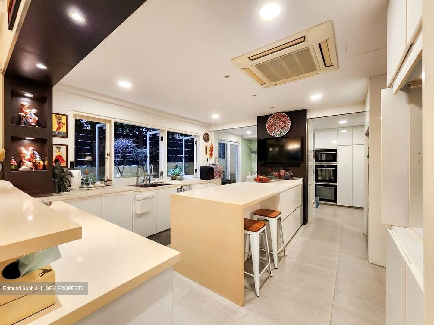 Serangoon Garden Estate (D19), Semi-Detached #565189301